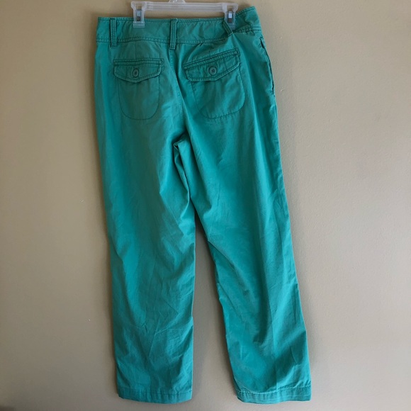 LL Bean Size 16 Women’s Green Chino pants. - Picture 3 of 5